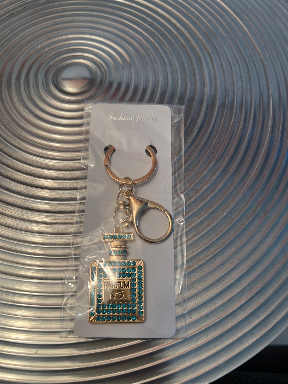 PARFUM No5 KEYCHAIN